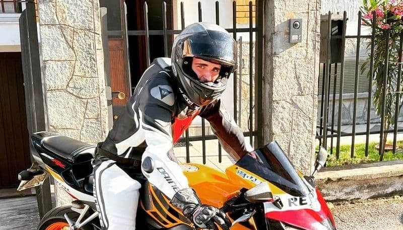 BORGARO - Muore a 21 anni in moto dopo lo schianto in strada del Villaretto: addio a Lorenzo