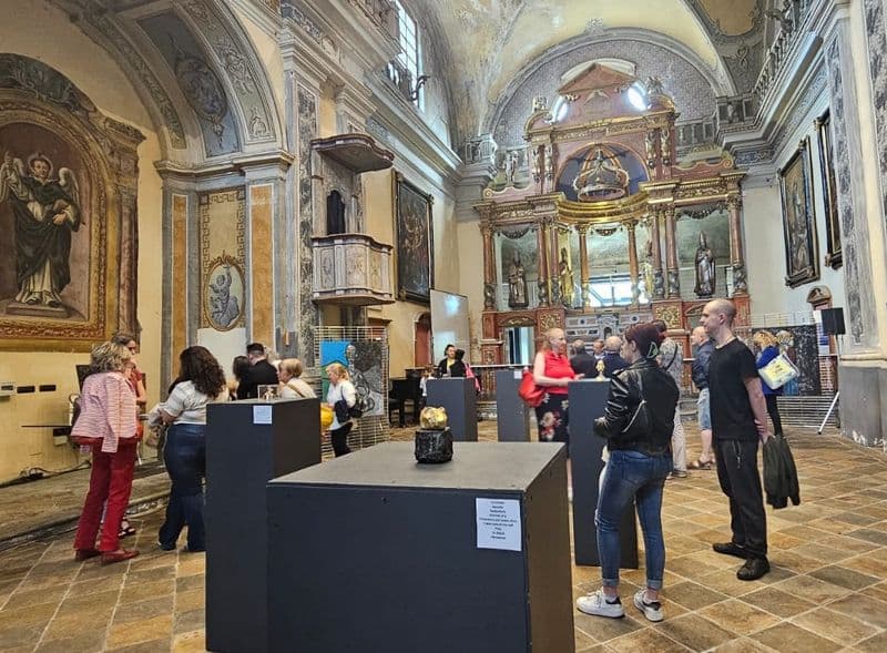 CUORGNE' - Inaugurata in Trinità la mostra di Carmine Antonio Carvelli - FOTO