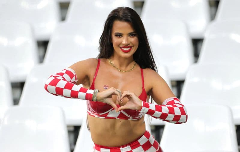 EURO 2024 - Ivana, la sexy-tifosa della Croazia - FOTO