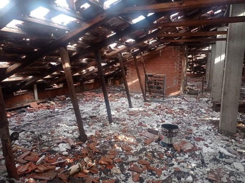 CANAVESE - Case devastate a Busano, San Ponso e Salassa: è stato un «downburst» con raffiche di vento a 120 chilometri orari - FOTO