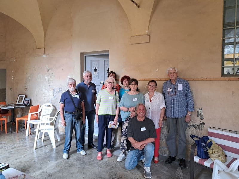CALUSO - Nove libri e tante storie nel primo appuntamento della biblioteca vivente - FOTO
