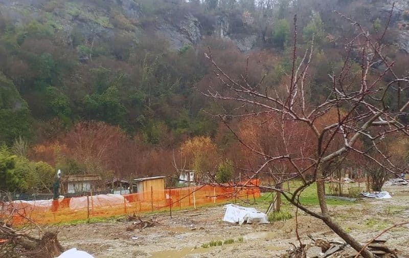 IVREA - Spunta l'amianto negli orti urbani: stop ai lavori finanziati dal Pnrr per 1,2 milioni di euro