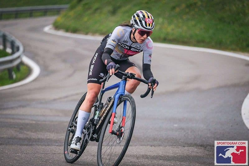 RIVAROLO CANAVESE - Bici, epica impresa di Martina Cavallo: seconda alla Maratona dles Dolomites - FOTO