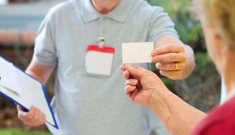 CASCINETTE D'IVREA - Si finge un tecnico dell'Enel e deruba una pensionata: è allarme truffe