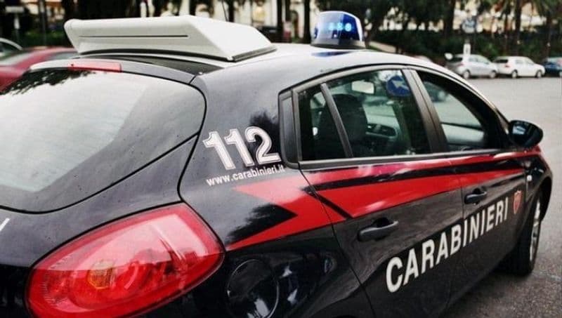 MAPPANO - Ruba in un'attività commerciale e scappa: arrestato in via Bonis dai carabinieri