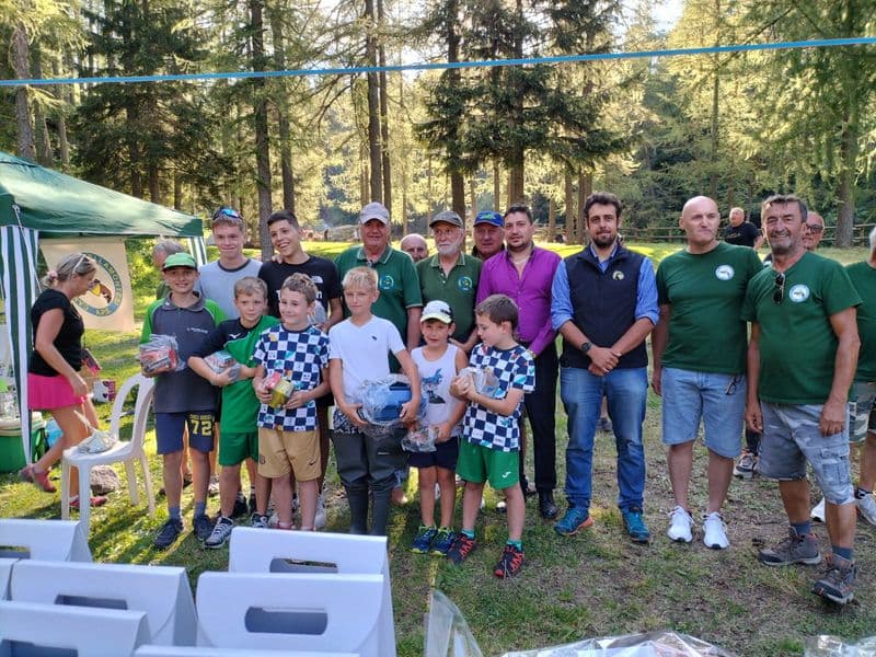 CERESOLE REALE - Un successo la gara di pesca e il raduno intersociale dei Cannisti di Castellamonte