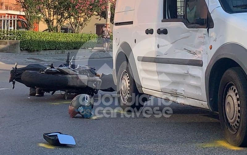 IVREA - Scontro moto-furgone, il motociclista si è aggravato: ora è in prognosi riservata al Cto - FOTO