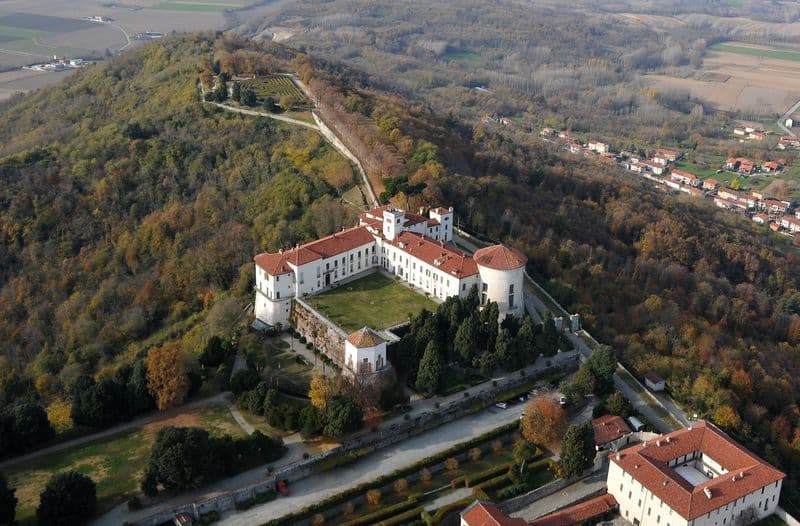 EVENTI- Al Castello di Masino a caccia di stelle cadenti