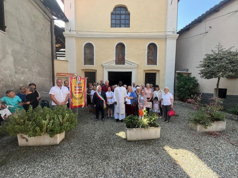 VALPERGA - Festa e preghiera nella chiesa di San Rocco, prosegue il restyling