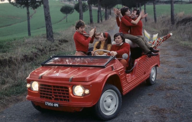 MOTORI – Le magnifiche estati della Citroën Méhari