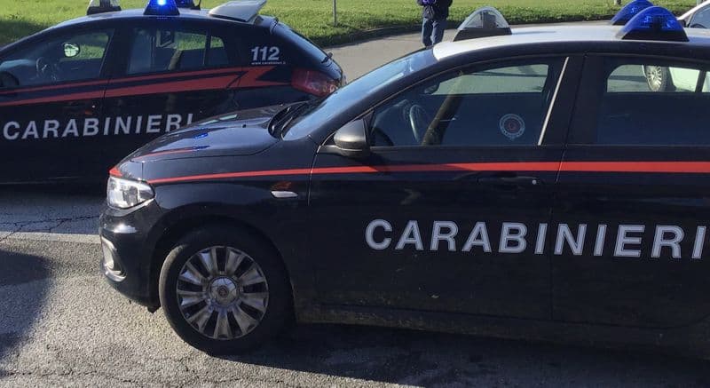 FELETTO - Furto di rame in azienda, beccati dal titolare e dai carabinieri di Rivarolo: due ladri denunciati