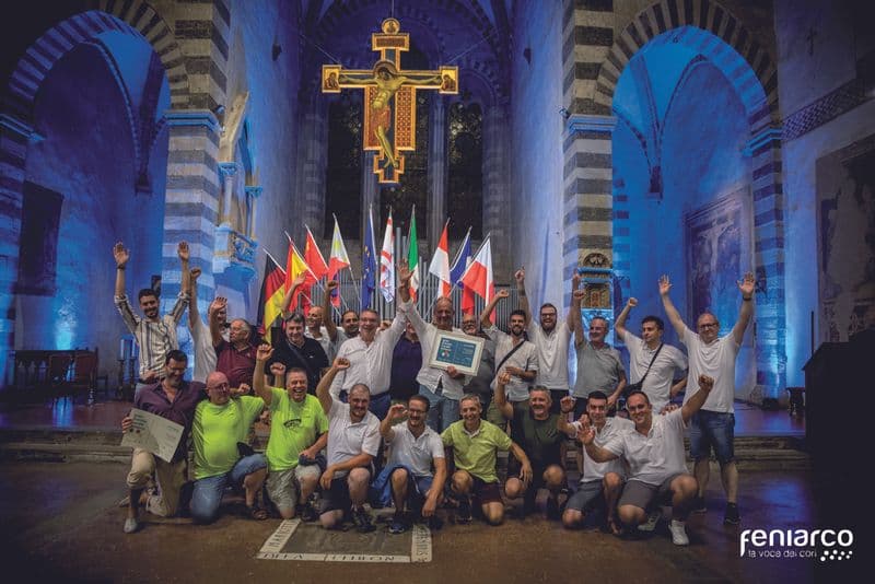 QUINCINETTO - Vittoria assoluta del coro «La Rupe» al Concorso Polifonico Internazionale di Arezzo