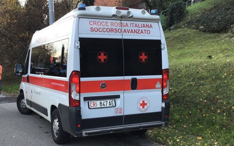 CUORGNE' - Torna da una commissione e trova il marito morto a terra, inutili tutti i soccorsi