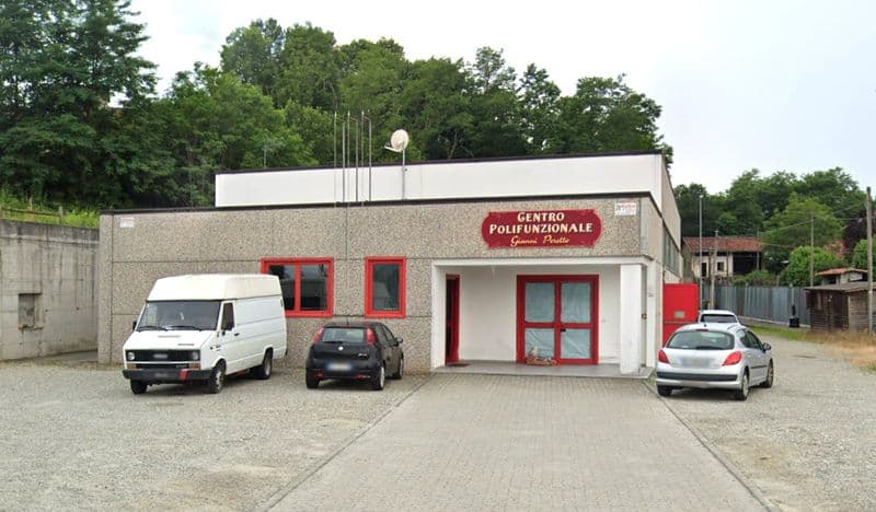 MERCENASCO - Marito e moglie donano 100 mila euro per sistemare il centro polifunzionale dedicato al figlio morto in un incidente