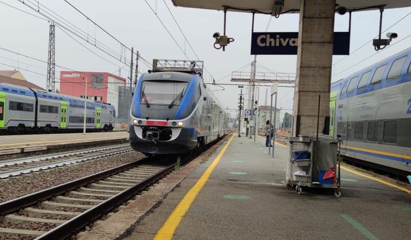 CHIVASSO - Lavori in stazione, nei weekend meno treni e più pullman