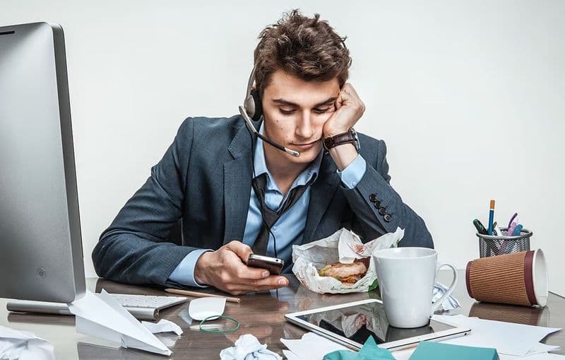 LAVORO - L'epoca della Fauxductibity, l'arte di fare il meno possibile