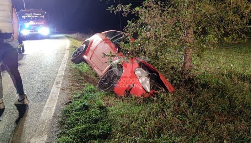 BRUTTO INCIDENTE TRA SAN GIORGIO E SAN GIUSTO - Auto fuori strada, grave un ragazzo - FOTO e VIDEO