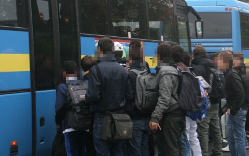 CALUSO-CHIVASSO - Pullman stracolmi, gli studenti restano a piedi: «La Regione faccia qualcosa»