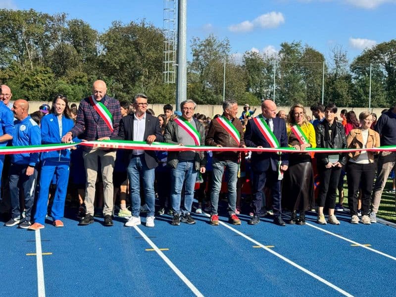 RIVAROLO CANAVESE - Inaugurata la nuova pista di atletica al polisportivo - FOTO