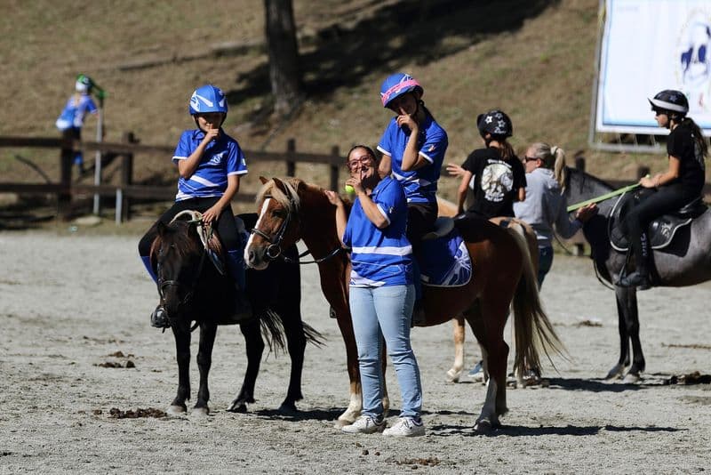 BAIRO - Giovani cavalieri e amazzoni dell'Equin'Ozio protagonisti alla finale di Coppa Piemonte - FOTO