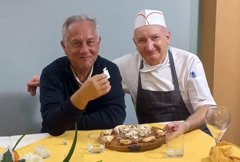OGLIANICO - Dalla medaglia d'oro olimpica al Canavese: Julio Velasco stregato dalla cucina piemontese - FOTO