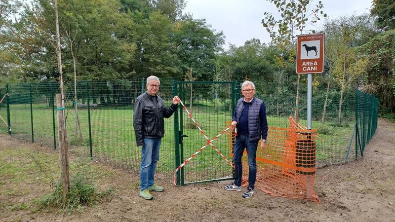 CHIVASSO - Una nuova area cani è stata realizzata nel parco del Sabiunè: è la decima in città