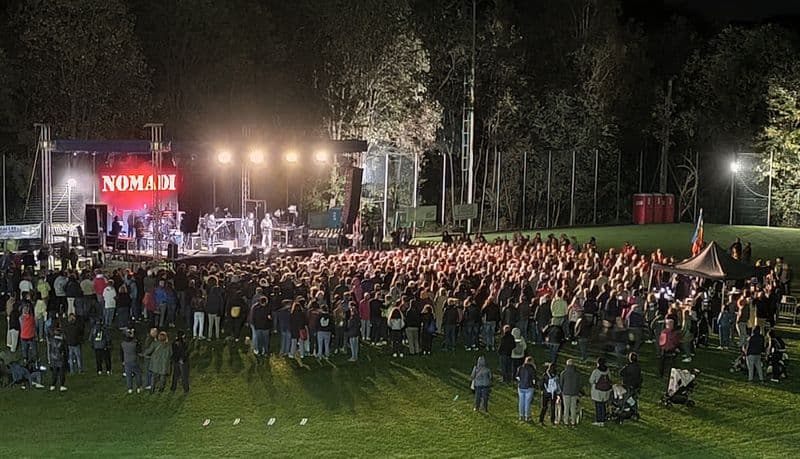 FORNO CANAVESE - Il concerto dei Nomadi non è bastato a raccogliere fondi per aiutare Rebecca