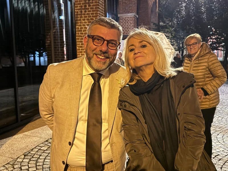 LEINI' - Stagione teatrale al Pavarotti: Luciana Littizzetto tra il pubblico