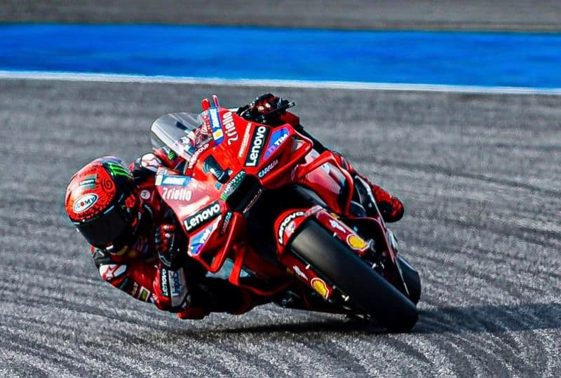CHIVASSO - Pecco Bagnaia trionfa in Thailandia: il mondiale Moto Gp è riaperto