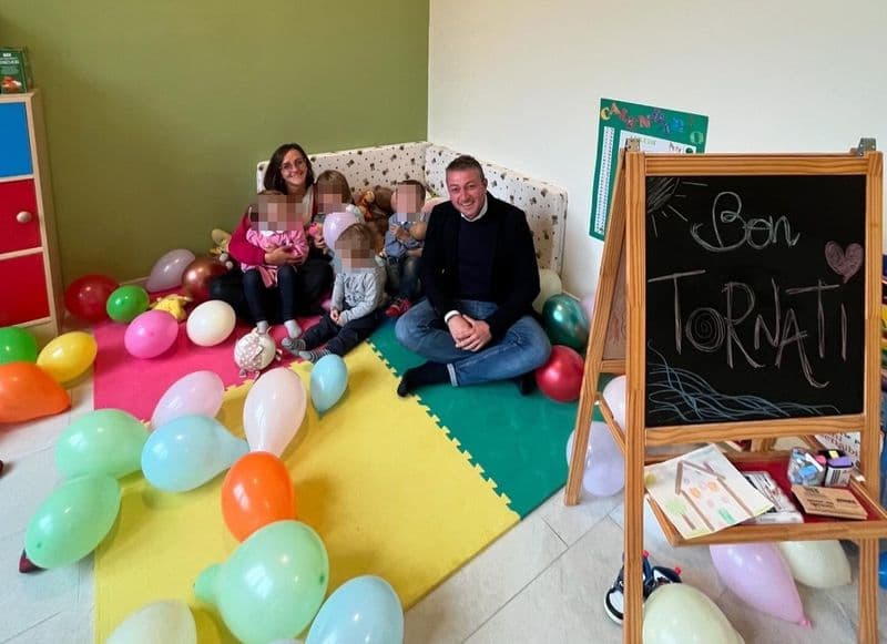 VALPRATO SOANA - Ripartito l'anno scolastico nel piccolo asilo di valle: quattro i bimbi, uno in più di 12 mesi fa