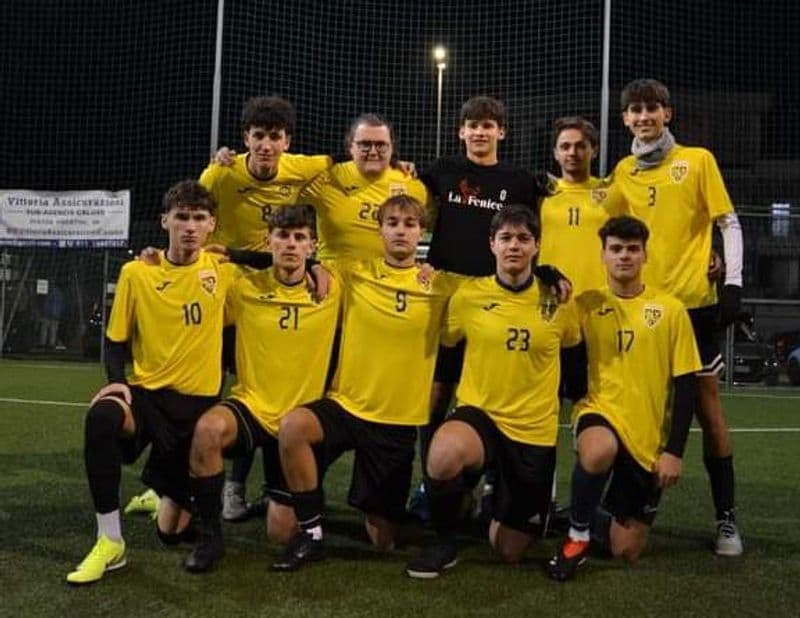 CANAVESE - SuperLeague, Spolina aggancio in vetta. Calcio a 5: esordio per il Piscinetta