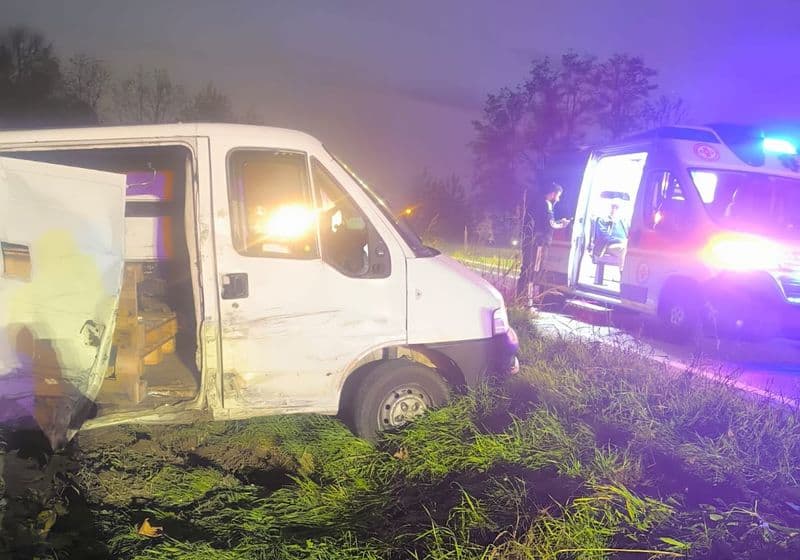 SAN MAURIZIO CANAVESE - Schianto in corso Piemonte tra due furgoni: due persone ferite