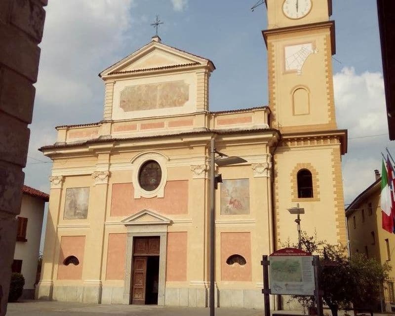 SCARMAGNO - Fedeli senza chiesa per Natale: la Messa trasloca al salone polifunzionale