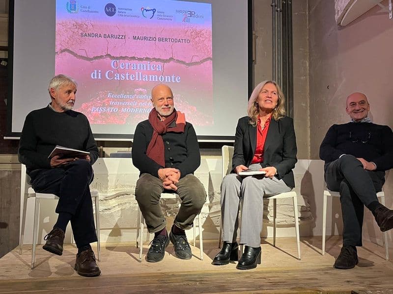 CASTELLAMONTE - Baruzzi, Marthyn e Perino ambasciatori della ceramica in Romagna - FOTO