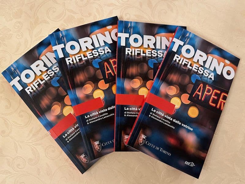 GUIDE - “Torino Riflessa”, fra botteghe e mercati