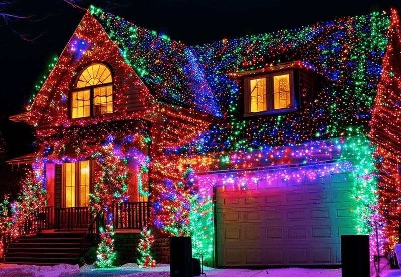 NATALE - La storia segreta delle luminarie