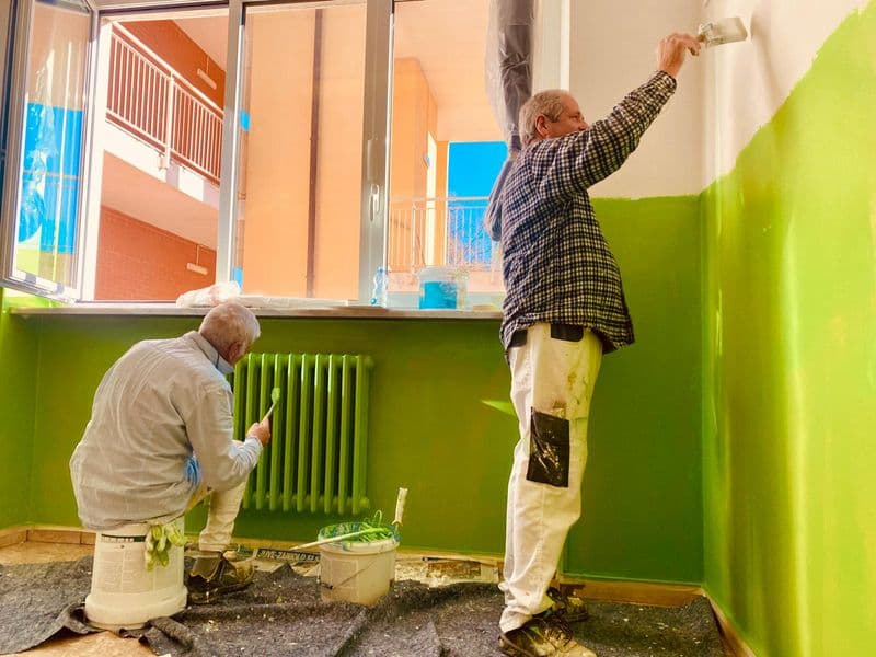 MAPPANO - Nuovi colori alla scuola media del paese - FOTO