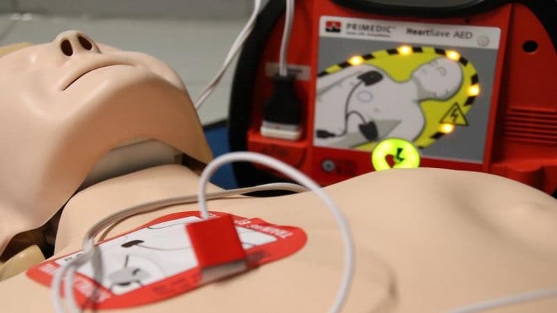 CANAVESE - Un defibrillatore in ogni rifugio di montagna