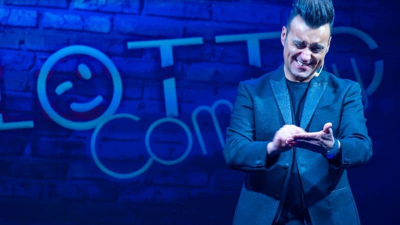 IVREA - Il comico e autore televisivo Manuel Negro ospite di Fuori dal Tunnel