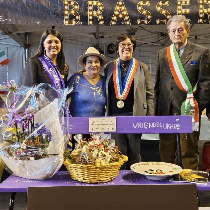 QUINCINETTO - Dal Canavese alla Francia: inaugurata la panchina della gentilezza - FOTO