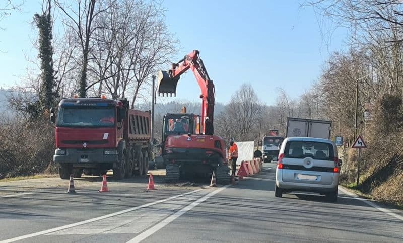 CANTIERI SULLA PEDEMONTANA - Code a Strambinello (Ponte Preti) e Ivrea per i lavori in corso