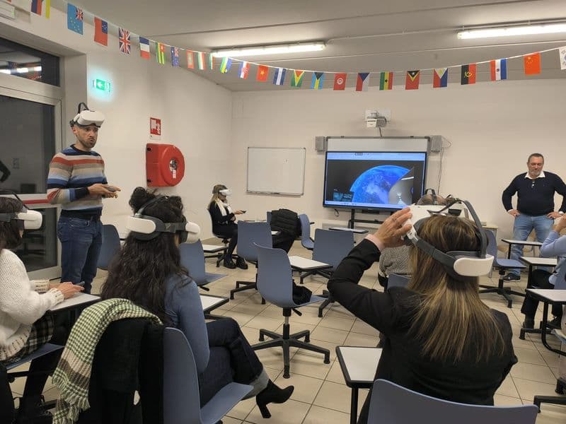 RIVAROLO CANAVESE - Un'aula immersiva all'istituto comprensivo Gozzano per la didattica del futuro