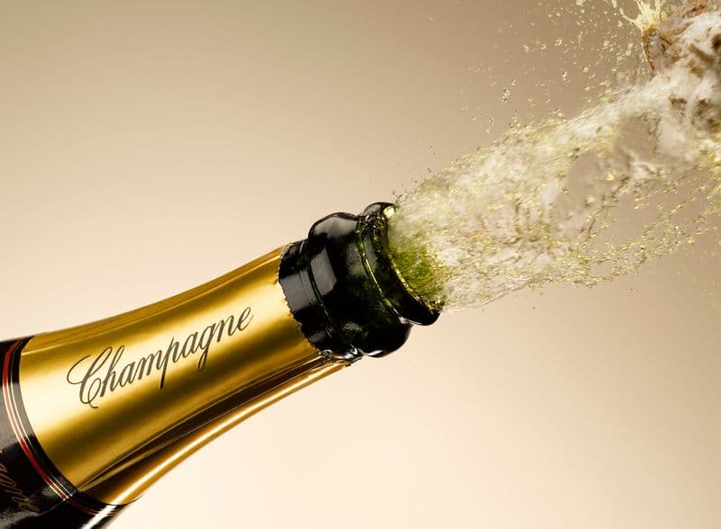 DRINK - L'inarrestabile crisi dello champagne (parbleu!)