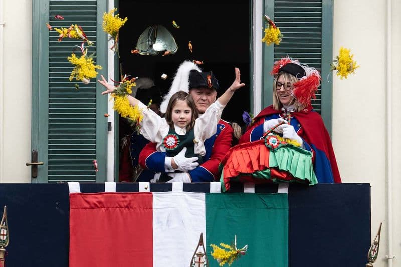 IVREA - Storico Carnevale, ecco chi sono i dieci Abbà di quest'anno