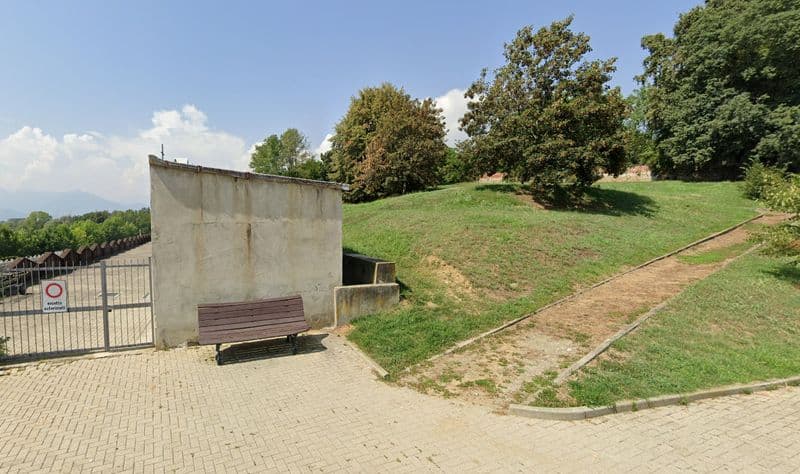 AGLIE' - Allarme bocconi avvelenati, i proprietari dei cani invitati a prestare la massima attenzione