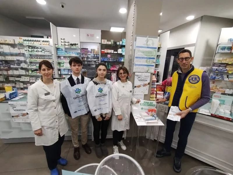 CANAVESE - La speranza divampa: forte aumento della raccolta farmaci per i poveri - FOTO