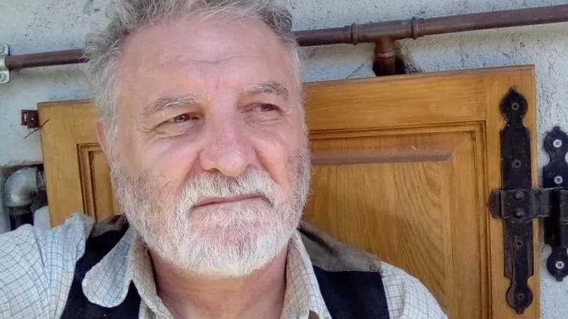 SAN GIORGIO CANAVESE - L'attore Stefano Saccotelli protagonista a teatro col muscial «Pinocchio»