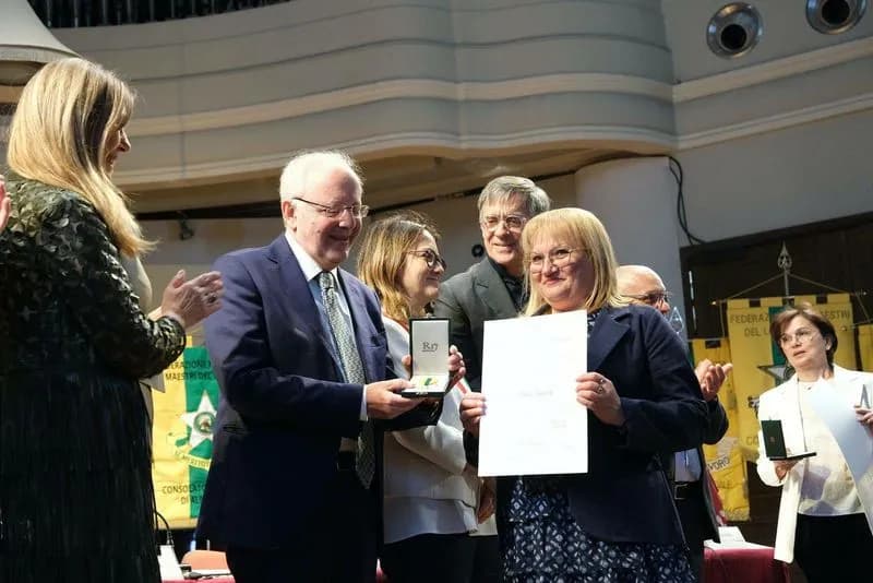 SAN BENIGNO CANAVESE - L'operaia e delegata sindacale Maria Mancuso nominata Maestra del lavoro - FOTO