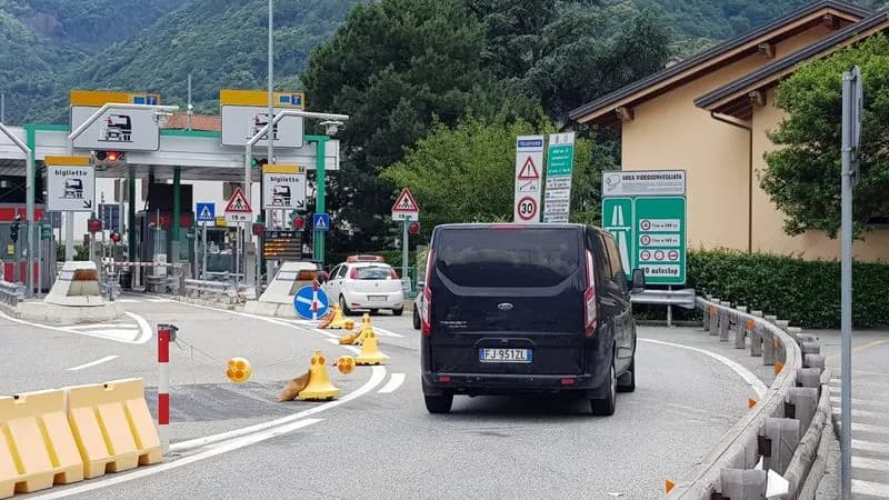 QUINCINETTO - Per una settimana l'uscita dell'autostrada in direzione Torino rimarrà chiusa