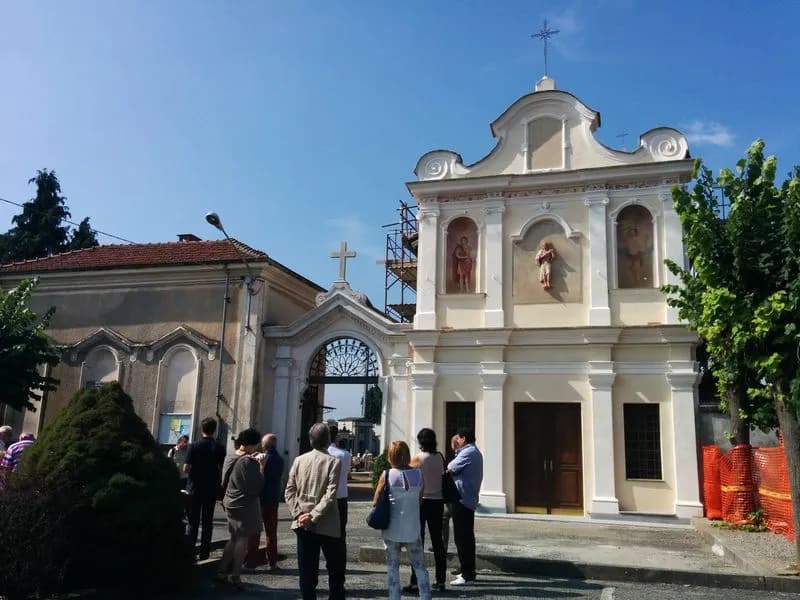 CANAVESE - Tanta gente nei cimiteri di tutta la zona, attenzione ai ladri: cinque consigli utili per evitare brutte sorprese